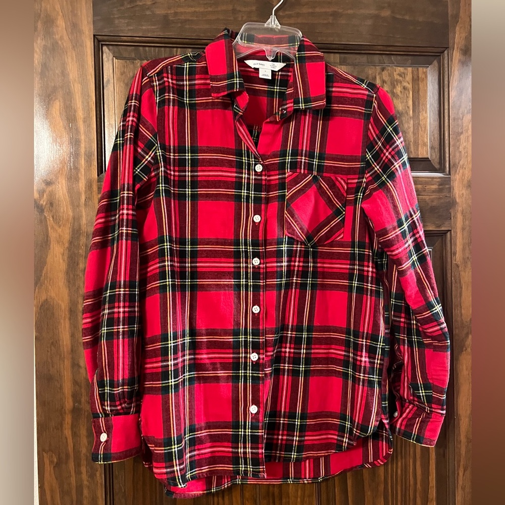 Red Plaid Button-Up Shirt 100% cotton Size small